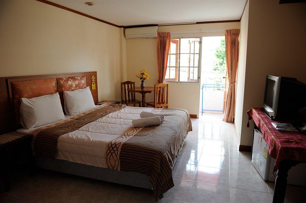 The Britannia Hotell Chiang Mai Eksteriør bilde