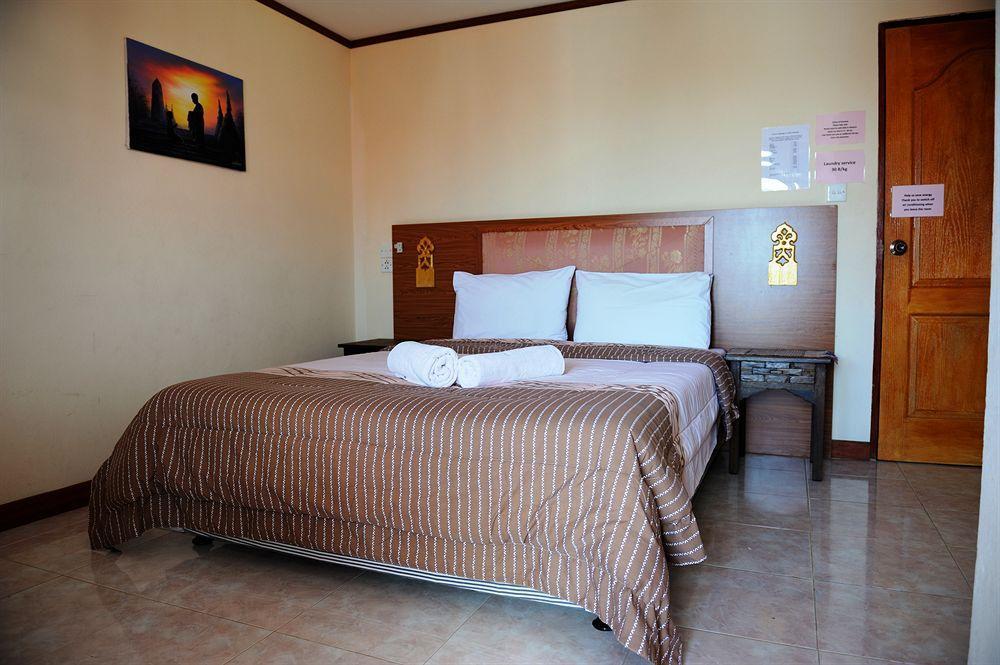 The Britannia Hotell Chiang Mai Eksteriør bilde