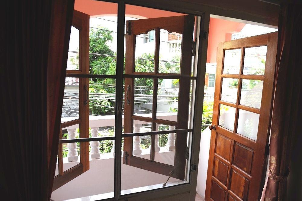The Britannia Hotell Chiang Mai Eksteriør bilde