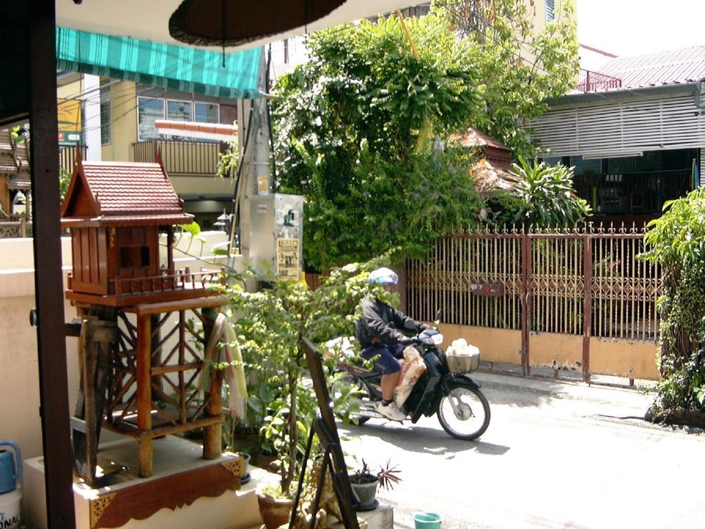 The Britannia Hotell Chiang Mai Eksteriør bilde