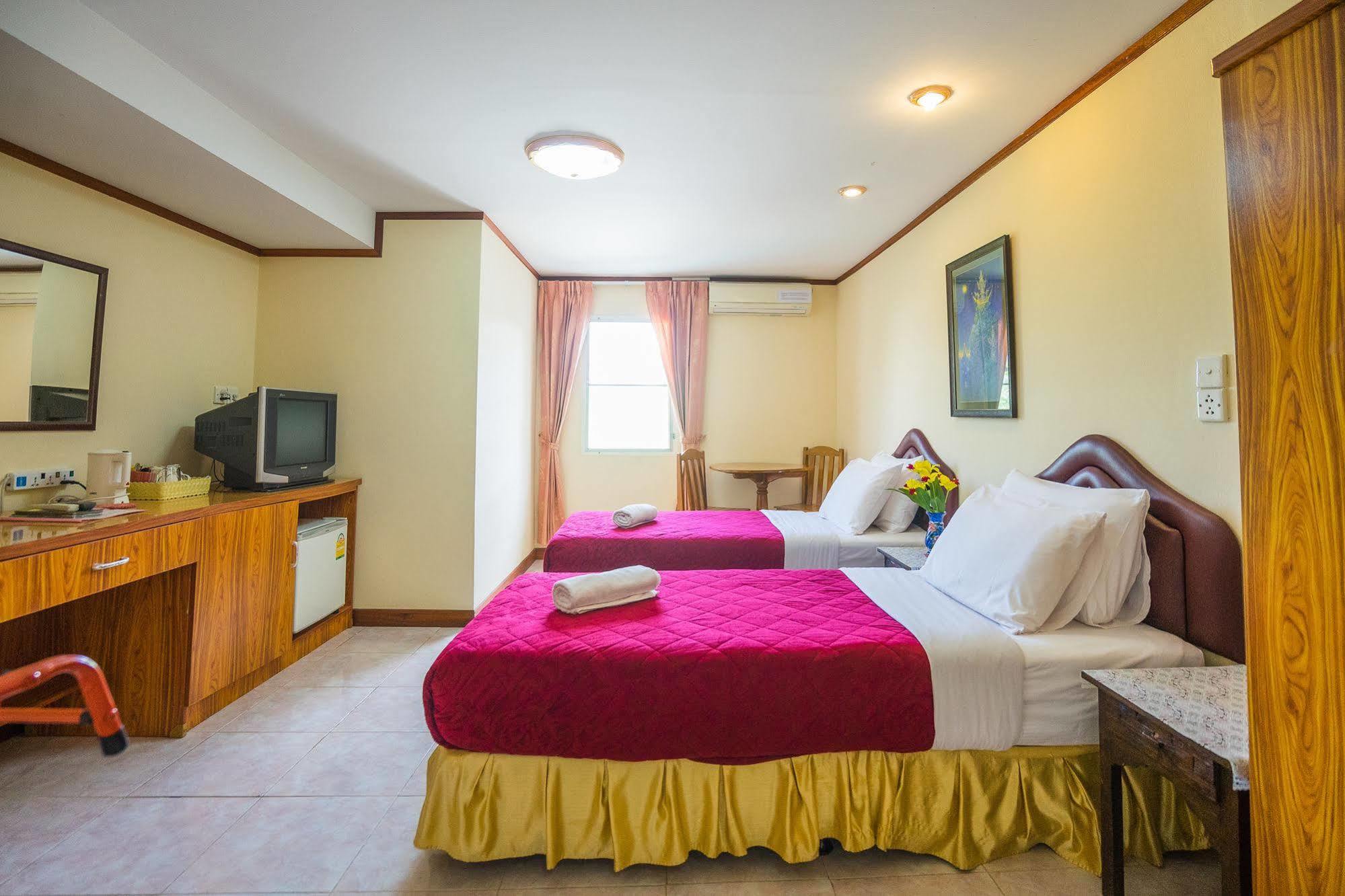 The Britannia Hotell Chiang Mai Eksteriør bilde
